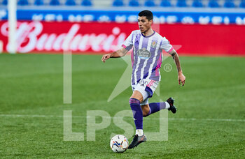 2021-02-05 - Lucas Olaza of Real Valladolid during the Spanish championship La Liga football match between Deportivo Alaves and Real Valladolid CF on February 5, 2021 at Mendizorroza stadium in Vitoria, Spain - Photo Inigo Larreina / Spain DPPI / DPPI - DEPORTIVO ALAVES AND REAL VALLADOLID CF - SPANISH LA LIGA - SOCCER