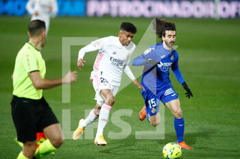 2021-02-09 - Marvin Park of Real Madrid and Marc Cucurella of Getafe in action during the Spanish championship La Liga football match between Real Madrid and Getafe CF on february 9, 2021 at Ciudad Deportiva Real Madrid in Valdebebas near Madrid, Spain - Photo Oscar J Barroso / Spain DPPI / DPPI - REAL MADRID AND GETAFE CF - SPANISH LA LIGA - SOCCER