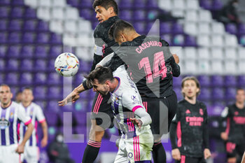 2021-02-20 - Carlos Henrique Casemiro of Real Madrid scores a goal during the Spanish championship La Liga football match between Real Valladolid and Real Madrid on February 20, 2021 at Jose Zorrilla stadium in Valladolid, Spain - Photo Irina R Hipolito / Spain DPPI / DPPI - REAL VALLADOLID AND REAL MADRID - SPANISH LA LIGA - SOCCER