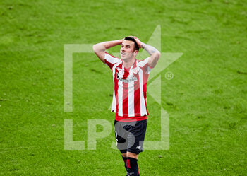 2021-04-10 - Alex Berenguer of Athletic Club during the Spanish championship La Liga football match between Athletic Club and Deportivo Alaves on April 10, 2021 at San Mames stadium in Bilbao, Spain - Photo Inigo Larreina / Spain DPPI / DPPI - ATHLETIC CLUB AND DEPORTIVO ALAVES - SPANISH LA LIGA - SOCCER