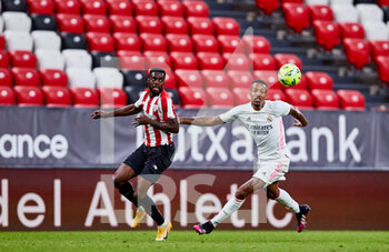 2021-05-16 - Inaki Williams of Athletic Club and Eder Militao of Real Madrid during the Spanish championship La Liga football match between Athletic Club and Real Madrid CF on May 16, 2021 at San Mames stadium in Bilbao, Spain - Photo Inigo Larreina / Spain DPPI / DPPI - ATHLETIC CLUB VS REAL MADRID CF - SPANISH LA LIGA - SOCCER
