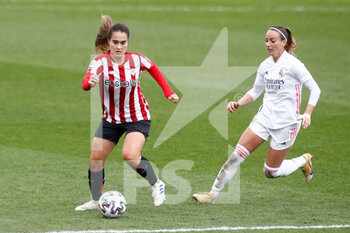 2020-11-15 - Naroa Uriarte of Athletic Club and Kosovare Asllani of Real Madrid in action during the Women's Spanish championship, Primera Iberdrola football match between Real Madrid and Athletic Club de Bilbao on November 15, 2020 at Ciudad Deportiva Real Madrid in Valdebebas near Madrid, Spain - Photo Oscar J Barroso / Spain DPPI / DPPI - REAL MADRID VS ATHLETIC CLUB - SPANISH PRIMERA DIVISION WOMEN - SOCCER