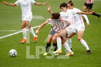 2020-11-15 - Sophie Istillart of Athletic Club and Marta Corredera of Real Madrid in action during the Women's Spanish championship, Primera Iberdrola football match between Real Madrid and Athletic Club de Bilbao on November 15, 2020 at Ciudad Deportiva Real Madrid in Valdebebas near Madrid, Spain - Photo Oscar J Barroso / Spain DPPI / DPPI - REAL MADRID VS ATHLETIC CLUB - SPANISH PRIMERA DIVISION WOMEN - SOCCER