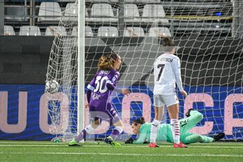 2021-01-06 - la palla di Louise Quinn (Fiorentina) entra in porta per il 2 a 1 - SEMIFINALE - FIORENTINA FEMMINILE VS MILAN - WOMEN SUPERCOPPA - SOCCER