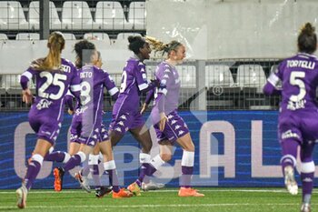 2021-01-06 - Louise Quinn (Fiorentina) festeggia con le compagne il gol del 2 a 1 - SEMIFINALE - FIORENTINA FEMMINILE VS MILAN - WOMEN SUPERCOPPA - SOCCER