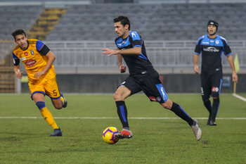 2018-12-05 - Daniele Sciaudone in possesso palla - NOVARA VS PISA - ITALIAN CUP - SOCCER