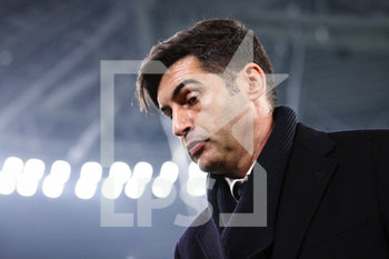 2020-01-22 - Paulo Fonseca (Allenatore Roma) e sullo sfondo Maurizio Sarri (allenatore Juventus) - JUVENTUS VS ROMA - ITALIAN CUP - SOCCER