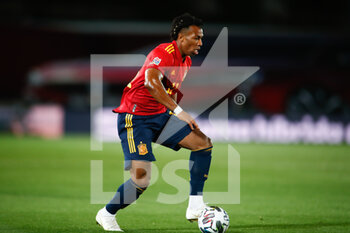 2020-10-10 - Adama Traore of Spain in action during the UEFA Nations League football match between Spain and Switzerland on october 10, 2020 at Alfredo Di Stefano stadium in Valdebebas, Madrid, Spain - Photo Oscar J Barroso / Spain DPPI / DPPI - SPAIN VS SWITZERLAND - UEFA NATIONS LEAGUE - SOCCER