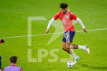 2020-11-15 - Tyrone Mings of England warms up before the UEFA Nations League football match between Belgium and England on november 15, 2020 at King Power Stadium in Leuven, Belgium - Photo Jeroen Meuwsen / Orange Pictures / DPPI - BELGIUM VS ENGLAND - UEFA NATIONS LEAGUE - SOCCER