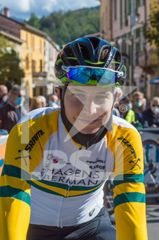 2020-10-04 - Drizners Jarrad (HAGENS BERMAN AXEON) (AUS) - Australian National Under 23 Champion at presentation of the Piccolo Giro di Lombardia 2020 - IL PICCOLO LOMBARDIA - UNDER 23 - STREET - CYCLING