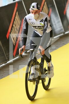 04/04/2021 - Victor Campenaerts of Team Qhubeka Assos during the UCI Ronde van Vlaanderen - Tour des Flandres 2021, cycling race, Antwerp - Oudenaarde on April, 4, 2021 in Oudenaarde, Belgium - Photo Laurent Lairys / DPPI - TOUR DES FLANDRES 2021 - ANTWERP - OUDENAARDE - STRADA - CICLISMO
