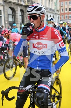 04/04/2021 - Mathieu Van der Poel of Alpecin - Fenix during the UCI Ronde van Vlaanderen - Tour des Flandres 2021, cycling race, Antwerp - Oudenaarde on April, 4, 2021 in Oudenaarde, Belgium - Photo Laurent Lairys / DPPI - TOUR DES FLANDRES 2021 - ANTWERP - OUDENAARDE - STRADA - CICLISMO