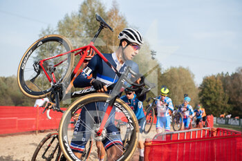 2020-11-07 - Hugo Jot (FRA) during the 2020 UEC Cyclo-Cross European Championships, Men Under 23, on november 7, 2020 in Rosmalen, The Netherlands - Photo Orange Pictures / DPPI - 2020 UEC CYCLO-CROSS EUROPEAN CHAMPIONSHIPS, MEN UNDER 23 - CYCLOCROSS - CYCLING