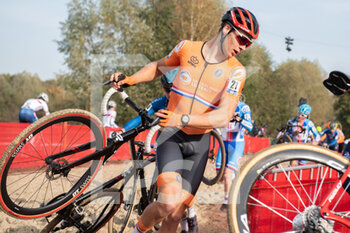 2020-11-07 - Luke Verburg (NED) during the 2020 UEC Cyclo-Cross European Championships, Men Under 23, on november 7, 2020 in Rosmalen, The Netherlands - Photo Orange Pictures / DPPI - 2020 UEC CYCLO-CROSS EUROPEAN CHAMPIONSHIPS, MEN UNDER 23 - CYCLOCROSS - CYCLING