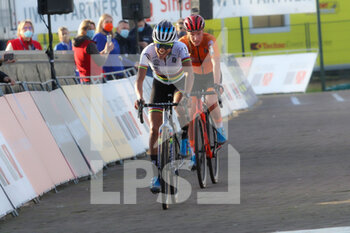 2020-11-07 - Ceylin del Carmen Alvarado (NED) Winner, Annemarie Worst (NED) 2nd place during the 2020 UEC Cyclo-Cross European Championships, Women Elite, on november 7, 2020 in Rosmalen, The Netherlands - Photo Orange Pictures / DPPI - 2020 UEC CYCLO-CROSS EUROPEAN CHAMPIONSHIPS, MEN UNDER 23 - CYCLOCROSS - CYCLING