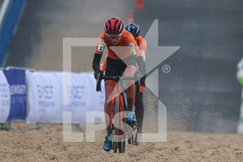 2021-01-30 - Annemarie Worst from Netherlands during the 2021 UCI Cyclo-Cross World Championships, Women Elite, on January 30, 2021 in Oostende, Belgium - Photo Fabien Boukla / DPPI - 2021 UCI CYCLO-CROSS WORLD CHAMPIONSHIPS, WOMEN ELITE - CYCLOCROSS - CYCLING