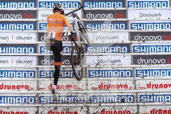 2021-01-31 - Mathieu Van Der Poel from Netherlands during the 2021 UCI Cyclo-Cross World Championships, Men Elite, on January 31, 2021 in Oostende, Belgium - Photo Fabien Boukla / DPPI - 2021 UCI CYCLO-CROSS WORLD CHAMPIONSHIPS, MEN ELITE - CYCLOCROSS - CYCLING