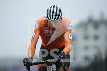 2021-01-31 - Mathieu Van Der Poel from Netherlands during the 2021 UCI Cyclo-Cross World Championships, Men Elite, on January 31, 2021 in Oostende, Belgium - Photo Fabien Boukla / DPPI - 2021 UCI CYCLO-CROSS WORLD CHAMPIONSHIPS, MEN ELITE - CYCLOCROSS - CYCLING