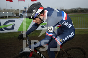 2021-01-31 - Steve Chainel from France during the 2021 UCI Cyclo-Cross World Championships, Men Elite, on January 31, 2021 in Oostende, Belgium - Photo Fabien Boukla / DPPI - 2021 UCI CYCLO-CROSS WORLD CHAMPIONSHIPS, MEN ELITE - CYCLOCROSS - CYCLING