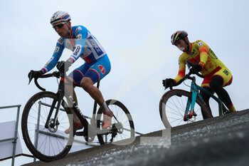 2021-01-31 - Michael Boros from Czech Republic and, Felipe Orts Lloret from Spain during the 2021 UCI Cyclo-Cross World Championships, Men Elite, on January 31, 2021 in Oostende, Belgium - Photo Fabien Boukla / DPPI - 2021 UCI CYCLO-CROSS WORLD CHAMPIONSHIPS, MEN ELITE - CYCLOCROSS - CYCLING