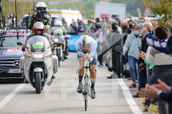 2020-10-17 - Filippo Ganna (Team Ineos) - CONEGLIANO - VALDOBBIADENE - GIRO D'ITALIA - CYCLING