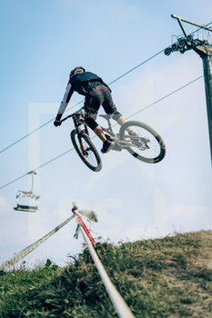 2021-07-25 - Illustration rider during the iXS European Downhill Cup, Mountain Bike cycling event on July 25, 2021 in Pila, Italy - Photo Olly Bowman / DPPI - IXS EUROPEAN DOWNHILL CUP 2021 - MTB - MOUNTAIN BIKE - CYCLING