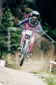 2021-07-25 - STEIXNER Sabine during the iXS European Downhill Cup, Mountain Bike cycling event on July 25, 2021 in Pila, Italy - Photo Olly Bowman / DPPI - IXS EUROPEAN DOWNHILL CUP 2021 - MTB - MOUNTAIN BIKE - CYCLING