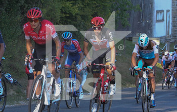 2020-09-18 - Winner Anacona of Team Arkea - Samsic and Thomas De Gendt of Lotto - Soudal during the Tour de France 2020, cycling race stage 19, Bourg en Bresse - Champagnole (165,5 km) on September 18, 2020 in Champagnole, France - Photo Laurent Lairys / DPPI - STAGE 19, BOURG EN BRESSE - CHAMPAGNOLE 2020 - TOUR DE FRANCE - CYCLING