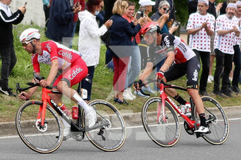 2021-06-29 - PÉRICHON Pierre-Luc of Cofidis, Solutions Crédits and VAN MOER Brent of Lotto Soudal during the Tour de France 2021, Cycling race stage 4, Redon - Fougeres (150,4 Km) on June 29, 2021 in Fougeres, France - Photo Laurent Lairys / DPPI - TOUR DE FRANCE 2021, CYCLING RACE STAGE 4, REDON - FOUGERES (150,4 KM) - TOUR DE FRANCE - CYCLING