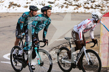 2021-02-13 - Bryan Coquard of B&B Hotels p/b KTM and Clement Venturini of AG2R Citroen Team during the Tour de la Provence, Stage 3, Istres â Chalet Reynard ( Mont Ventoux ) on February 13, 2021 in Bédoin, France - Photo Laurent Lairys / DPPI - TOUR DE LA PROVENCE, STAGE 3, ISTRES A CHALET REYNARD ( MONT VENTOUX ) - TOUR DE LA PROVENCE - CYCLING