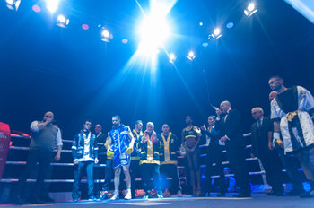 2018-12-14 - La presentazione dei contendenti - TITOLO WBC SUPERMEDI - DE CAROLIS VS LEPEI - BOXING - CONTACT