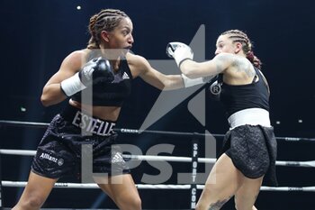 2020-11-28 - Estelle Mosselly-Yoka and Emma Gongora during the Boxing event, Lightweight boxing bout between Estelle Mossely-Yoka and Emma Gongora on November 27, 2020 at the H Arena in Nantes, France - Photo Laurent Lairys / DPPI -  BOXING BOUT BETWEEN ESTELLE MOSSELY-YOKA VS EMMA GONGORA - BOXING - CONTACT