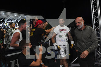 Francesco Versaci vs Mattia Faraoni - Light Heavyweight Championship of Italy 2021 - BOXE - CONTATTO