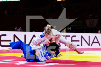 2021-06-10 - Sanne van Dijke of the Netherlands, Yoko Ono of Japan during the IJF World Judo Championships 2021 on June 10, 2021 at Budapest Sports Arena in Budapest, Hungary - Photo Yannick Verhoeven / Orange Pictures / DPPI - IJF WORLD JUDO CHAMPIONSHIPS 2021 - JUDO - CONTACT
