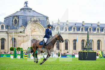 2021-07-11 - Olivier Perreau of France riding Gl Events Venizia d'Aiguilly during the Rolex Grand Prix Table A against the clock 1m60 with jump off, of the Masters Chantilly 2021, FEI equestrian event, Jumping CSI5 on July 11, 2021 at Chateau de Chantilly in Chantilly, France - Photo Victor Joly / DPPI - MASTERS CHANTILLY 2021, FEI EQUESTRIAN EVENT, JUMPING CSI5 - INTERNATIONALS - EQUESTRIAN
