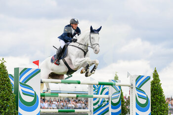 2021-07-11 - Hans Dieter Dreher of Germany riding Elysium during the Rolex Grand Prix Table A against the clock 1m60 with jump off, of the Masters Chantilly 2021, FEI equestrian event, Jumping CSI5 on July 11, 2021 at Chateau de Chantilly in Chantilly, France - Photo Victor Joly / DPPI - MASTERS CHANTILLY 2021, FEI EQUESTRIAN EVENT, JUMPING CSI5 - INTERNATIONALS - EQUESTRIAN