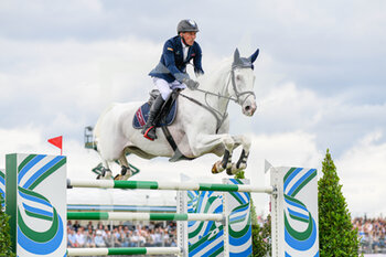 2021-07-11 - Hans Dieter Dreher of Germany riding Elysium during the Rolex Grand Prix Table A against the clock 1m60 with jump off, of the Masters Chantilly 2021, FEI equestrian event, Jumping CSI5 on July 11, 2021 at Chateau de Chantilly in Chantilly, France - Photo Victor Joly / DPPI - MASTERS CHANTILLY 2021, FEI EQUESTRIAN EVENT, JUMPING CSI5 - INTERNATIONALS - EQUESTRIAN