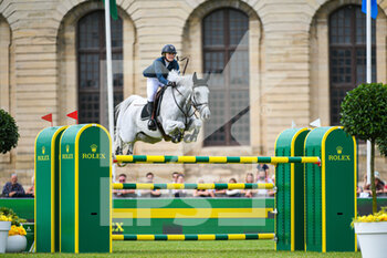 2021-07-11 - Paris Sellon of United States of America riding Cassandra during the Rolex Grand Prix Table A against the clock 1m60 with jump off, of the Masters Chantilly 2021, FEI equestrian event, Jumping CSI5 on July 11, 2021 at Chateau de Chantilly in Chantilly, France - Photo Victor Joly / DPPI - MASTERS CHANTILLY 2021, FEI EQUESTRIAN EVENT, JUMPING CSI5 - INTERNATIONALS - EQUESTRIAN