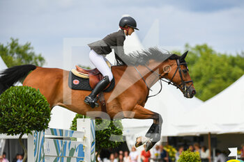 2021-07-11 - Lucy Deslauriers of United States of America riding Hester during the Rolex Grand Prix Table A against the clock 1m60 with jump off, of the Masters Chantilly 2021, FEI equestrian event, Jumping CSI5 on July 11, 2021 at Chateau de Chantilly in Chantilly, France - Photo Victor Joly / DPPI - MASTERS CHANTILLY 2021, FEI EQUESTRIAN EVENT, JUMPING CSI5 - INTERNATIONALS - EQUESTRIAN