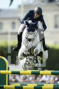 2021-07-11 - Martin Fuchs riding Leone Jei during the Masters Chantilly 2021, FEI equestrian event, Jumping CSI5 on July 11, 2021 at Chateau de Chantilly in Chantilly, France - Photo Christophe Bricot / DPPI - MASTERS CHANTILLY 2021, FEI EQUESTRIAN EVENT, JUMPING CSI5 - INTERNATIONALS - EQUESTRIAN