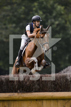 2021-07-17 - Senne Vervaecke riding Google Van Alsingen during the cross country CCI4-S at Jardy Eventing Show 2021 on July 17, 2021 in Marne la Coquette, France - Photo Christophe Bricot / DPPI - JARDY EVENTING SHOW 2021 - INTERNATIONALS - EQUESTRIAN