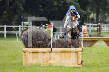 2021-07-17 - Sébastien Cavaillon riding Uky de l'Orangerie during the cross country CCI4-S at Jardy Eventing Show 2021 on July 17, 2021 in Marne la Coquette, France - Photo Christophe Bricot / DPPI - JARDY EVENTING SHOW 2021 - INTERNATIONALS - EQUESTRIAN