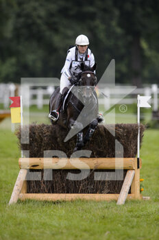 2021-07-17 - Gwendolen Fer riding Romantic Love during the cross country CCI4-S at Jardy Eventing Show 2021 on July 17, 2021 in Marne la Coquette, France - Photo Christophe Bricot / DPPI - JARDY EVENTING SHOW 2021 - INTERNATIONALS - EQUESTRIAN