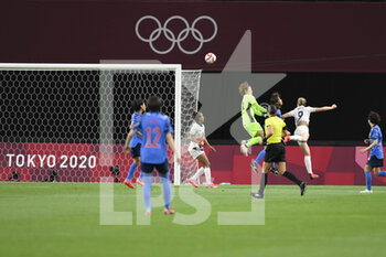 2021-07-24 - Ellen WHITE (GBR) scores a goal during the Olympic Games Tokyo 2020, Football Women's First Round Group E, between Japan and Great Britain on July 24, 2021 at Sapporo Dome in Tokyo, Japan - Photo Photo Kishimoto / DPPI - OLYMPIC GAMES TOKYO 2020, JULY 24, 2021 - OLYMPIC GAMES TOKYO 2020 - OLYMPIC GAMES