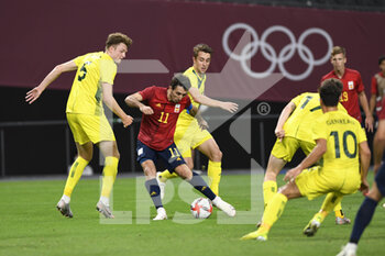 2021-07-25 - Harry SOUTTAR (AUS) Mikel OYARZABAL (ESP) during the Olympic Games Tokyo 2020, Football Men's First Round Group C on July 25, 2021 at Sapporo Dome in Sapporo, Japan - Photo Photo Kishimoto / DPPI - OLYMPIC GAMES TOKYO 2020, JULY 25, 2021 - OLYMPIC GAMES TOKYO 2020 - OLYMPIC GAMES