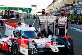 2020-09-16 - 07 Conway Mike (gbr), Kobayashi Kamui (jpn), Lopez Jos. Maria (arg), Toyota Gazoo Racing, Toyota TS050 Hybrid, portrait during the scrutineering of the 2020 24 Hours of Le Mans, 7th round of the 2019...20 FIA World Endurance Championship on the Circuit des 24 Heures du Mans, from September 16 to 20, 2020 in Le Mans, France - Photo Fr.d.ric Le Floc...h / DPPI - 24 HOURS OF LE MANS 2020 - ENDURANCE - MOTORS
