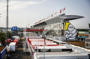 2020-09-16 - Paddock view during the scrutineering of the 2020 24 Hours of Le Mans, 7th round of the 2019...20 FIA World Endurance Championship on the Circuit des 24 Heures du Mans, from September 16 to 20, 2020 in Le Mans, France - Photo Xavi Bonilla / DPPI - 24 HOURS OF LE MANS 2020 - ENDURANCE - MOTORS