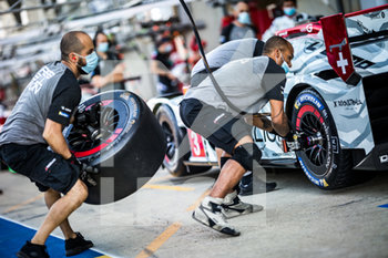 2020-09-16 - 03 Berthon Nathanael (fra), Del..traz Louis (swi), Dumas Romain (fra), Rebellion Racing, Rebellion R13-Gibson, ambiance during the scrutineering of the 2020 24 Hours of Le Mans, 7th round of the 2019...20 FIA World Endurance Championship on the Circuit des 24 Heures du Mans, from September 16 to 20, 2020 in Le Mans, France - Photo Thomas Fenetre / DPPI - 24 HOURS OF LE MANS 2020 - ENDURANCE - MOTORS