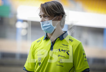 2020-09-16 - Farfus Augusto (bra), Aston Martin Racing, Aston Martin Vantage AMR, portrait during the scrutineering of the 2020 24 Hours of Le Mans, 7th round of the 2019...20 FIA World Endurance Championship on the Circuit des 24 Heures du Mans, from September 16 to 20, 2020 in Le Mans, France - Photo Xavi Bonilla / DPPI - 24 HOURS OF LE MANS 2020 - ENDURANCE - MOTORS