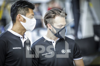 2020-09-16 - Stevens Will (gbr), Tung Ho-Pin (nld), Jackie Chan DC Racing, Oreca 07-Gibson, portrait during the scrutineering of the 2020 24 Hours of Le Mans, 7th round of the 2019...20 FIA World Endurance Championship on the Circuit des 24 Heures du Mans, from September 16 to 20, 2020 in Le Mans, France - Photo Xavi Bonilla / DPPI - 24 HOURS OF LE MANS 2020 - ENDURANCE - MOTORS